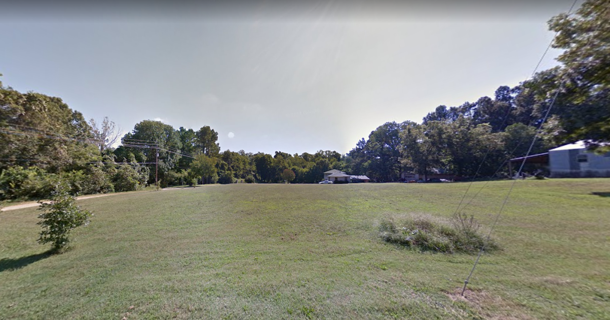 Amazing Corner Lot in Cherokee Village, AR - Ideal for Recreation & Investment!