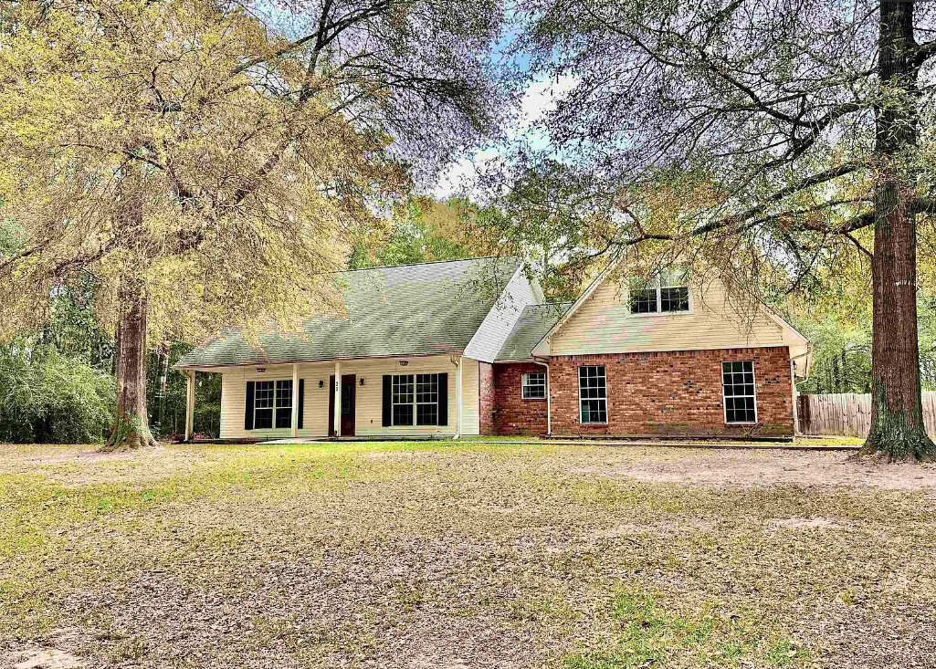 Discover Nature's Beauty: 0.44-acre Lot in Warren, TX - Act Fast!