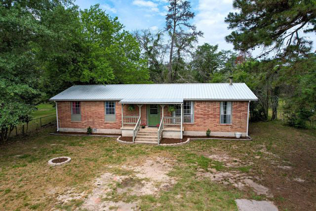 Discover Your Serene Paradise - 0.46 Acres in Franklin, TX!