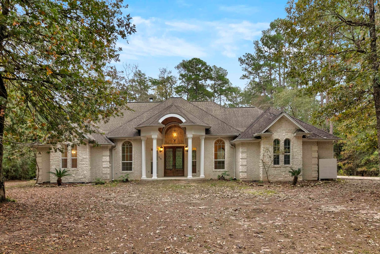 Unlock Your Dream: Exclusive 0.62-Acre Buildable Lot in Wildwood, TX!