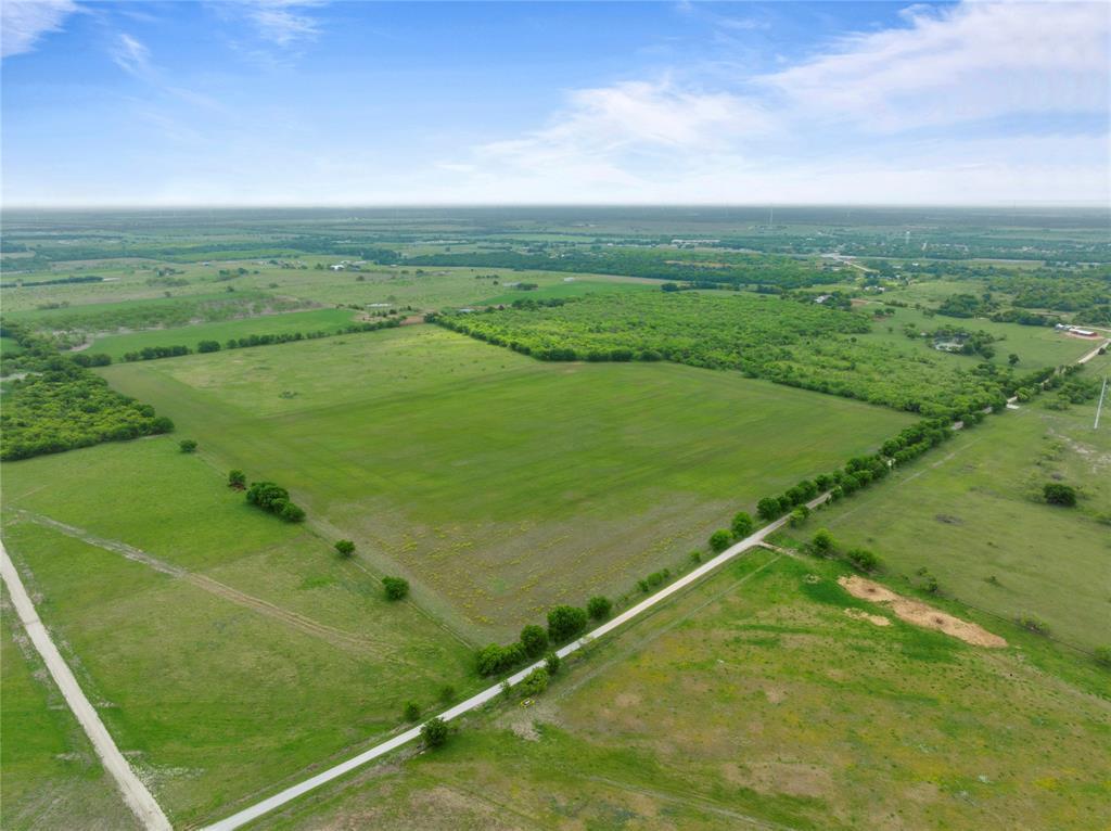 Unlock Your Dream: A Pristine 4-Acre Escape in Mount Calm, TX