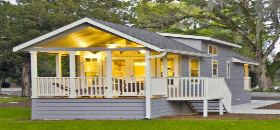 Your Dream Retreat Awaits - Lakefront Serenity! π¦ποΈ