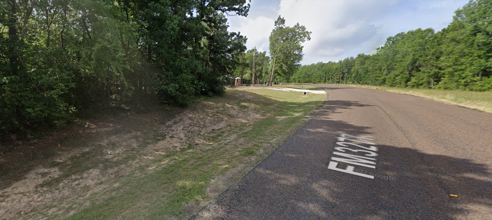 Lakefront Paradise - 0.15 Acres in Livingston, TX - Build Your Dream Home!