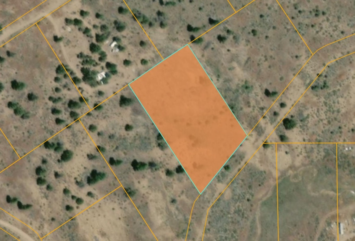 Great Location For Your Own Private Paradise! Own this Unrestricted Lot!