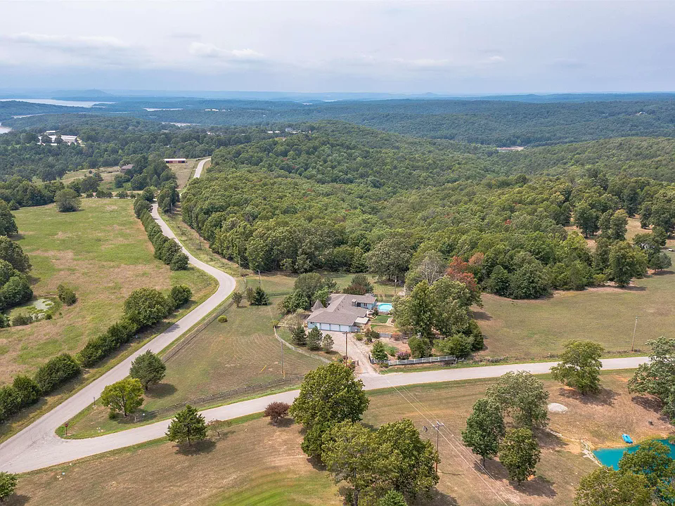 Great location and price! Ready for your new home. Buy Now!