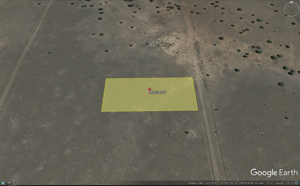 A Rare Find Property Near Concho Lake, AZ. Buy Now!