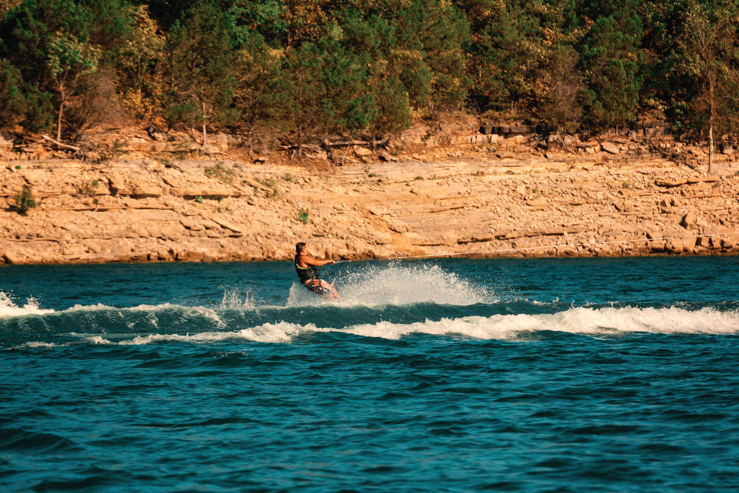 Life Nearby the Lake is Amazing in Baxter, Arkansas!
