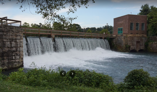 Close to Mammoth Spring & Grand Gulf State Parks