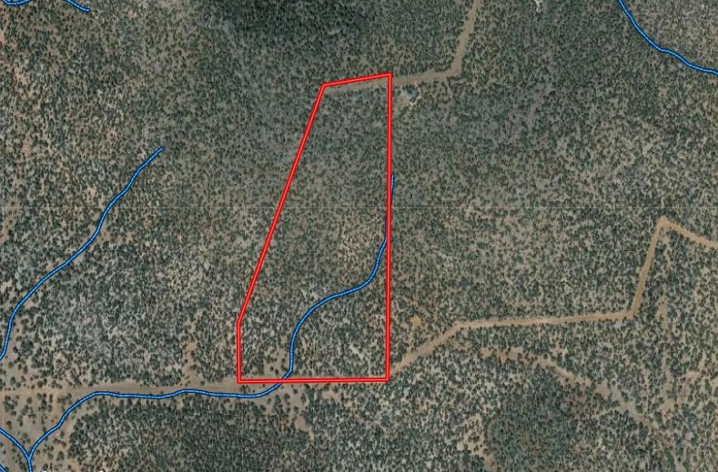 Your perfect get away property in Yavapai County Arizona! Own it now and build your second home!